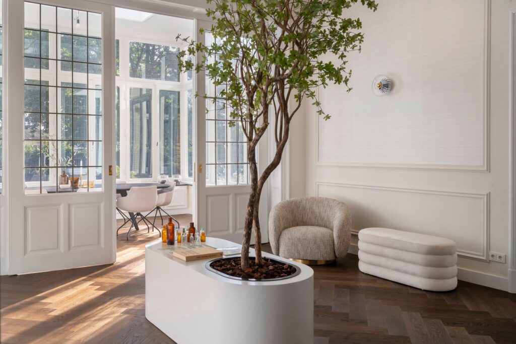 Interieur monumentaal pand, de huiskamer